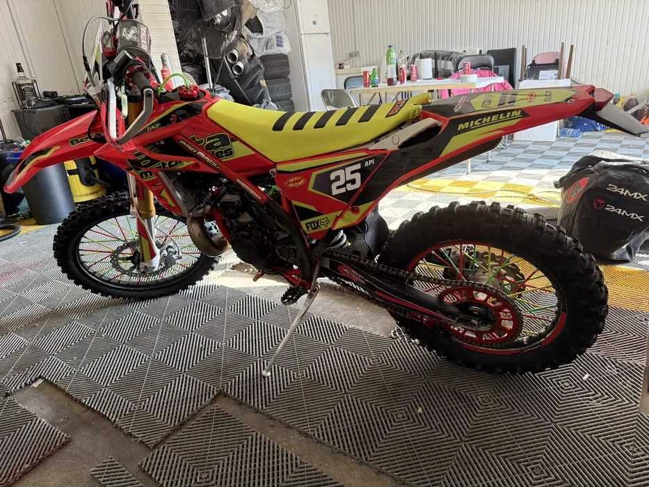 Enduro Beta Xtrainer 300 (kit 300RR) - stare foarte buna, inmatriculat
