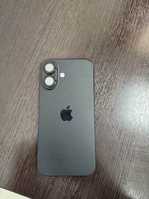 Iphone 16 128g в хорошем состоянии