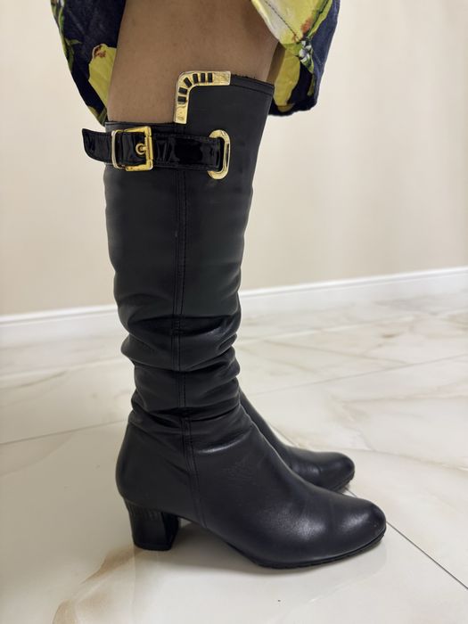 Зимня обувь женская.