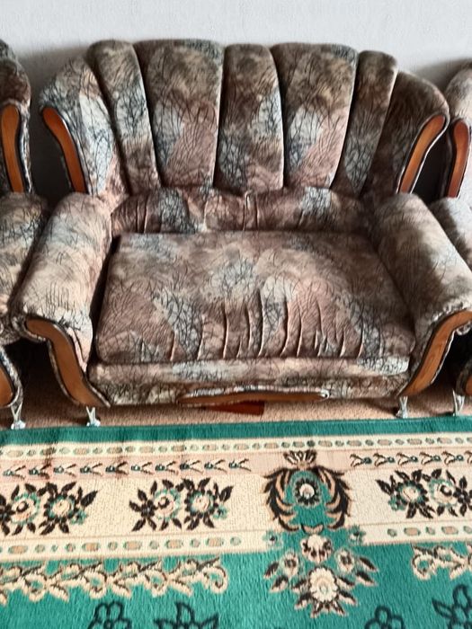 Продажа дивана+2 кресла