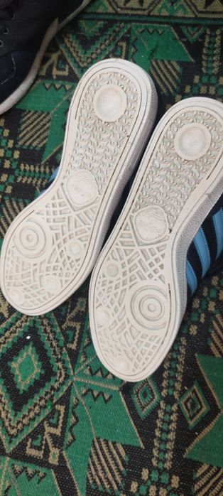 Адидас маратонки