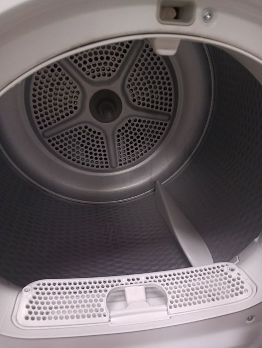 Комплект пералня и сушилня с термопомпа Бош Bosch Serie 4  с Гаранция