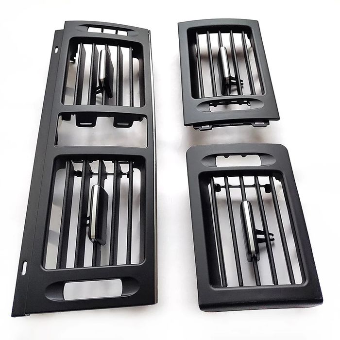 Въздуховод решетка Mercedes benz C class W204 климатик мерцедес духалк