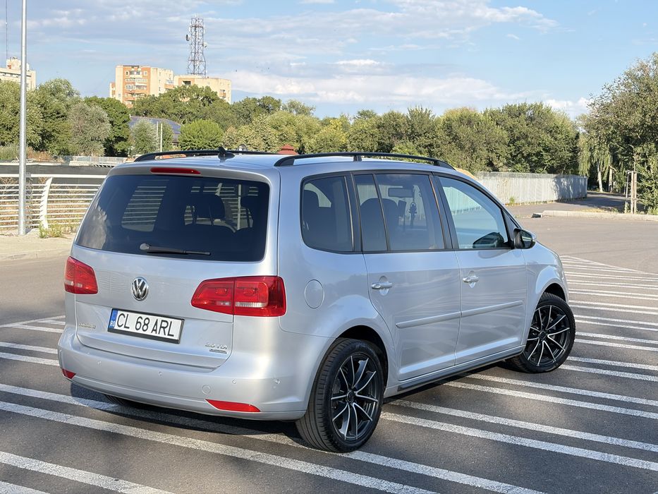 Volkswagen Touran 2012