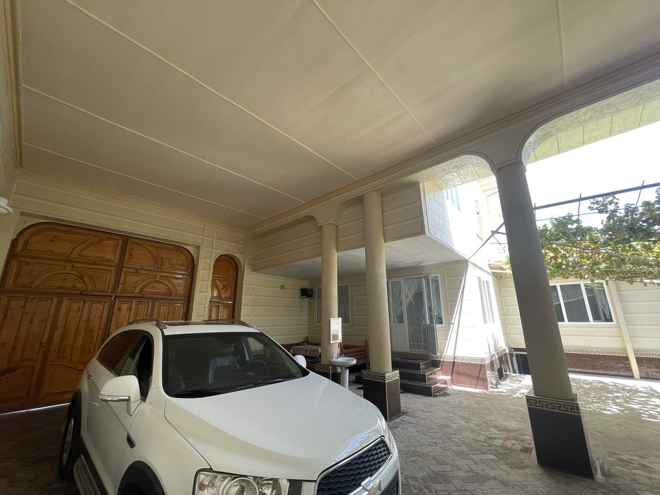 Дом в центре города 6 соток