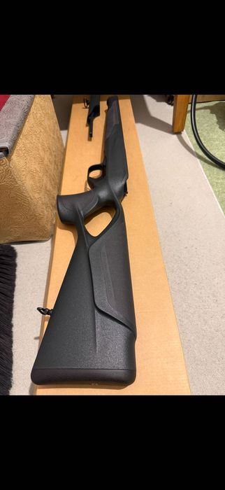 Приклад Blaser r8