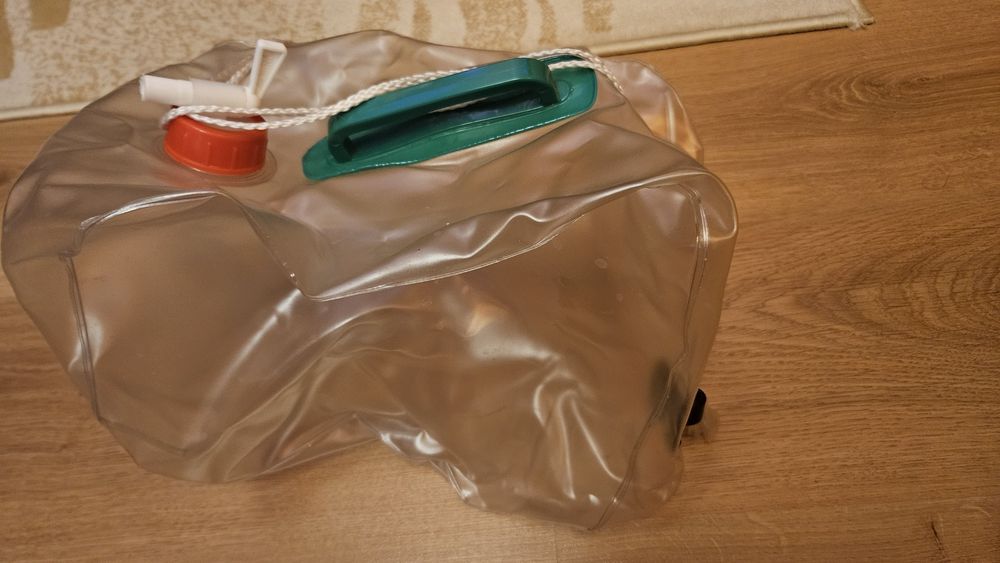 Bidon pliabil de 10 L cu robinet