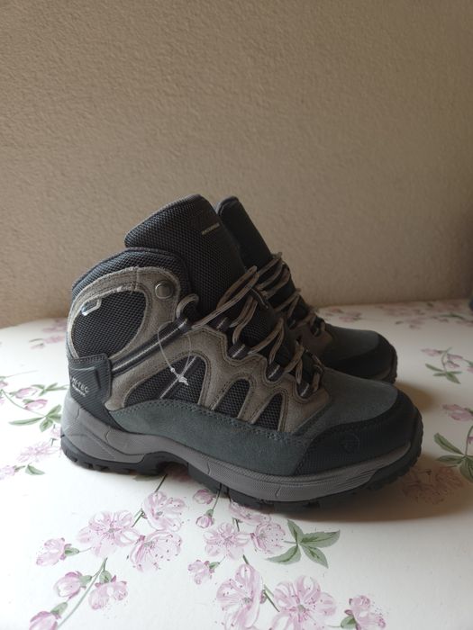 Ghete dama Hi-Tec marime 37