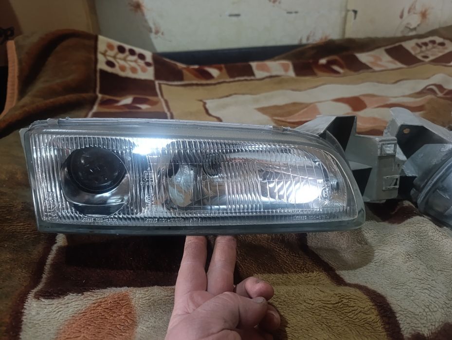 Фары на Мазда кронус 626