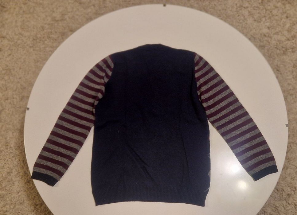 Детски вълнен пуловер Benetton – размер L (12–13 г. / 152–158 см)