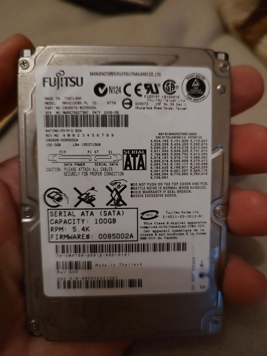 Hard Disk-uri laptop Sata 320 GB si 100 Gb