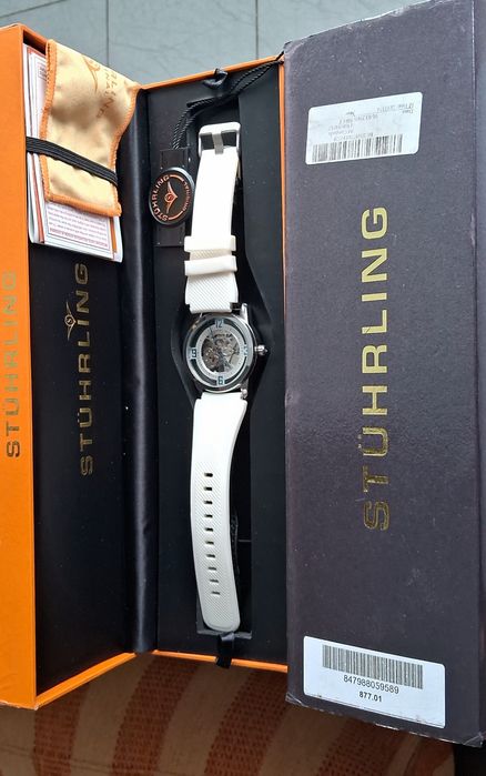 Автоматичен часовник Stuhrling