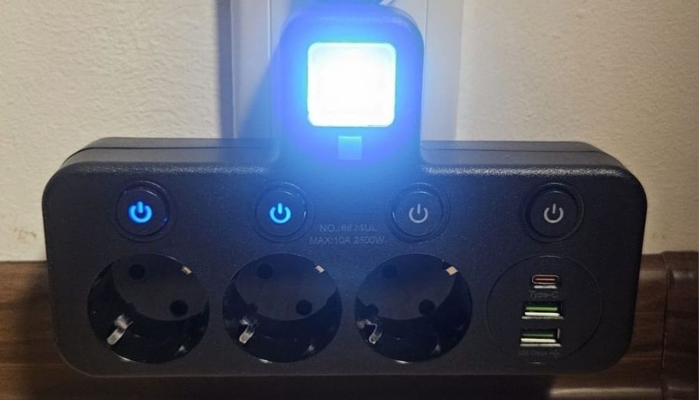 Prelungitor cu 3 prize