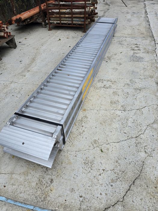 Рампи за багери и подемна техника