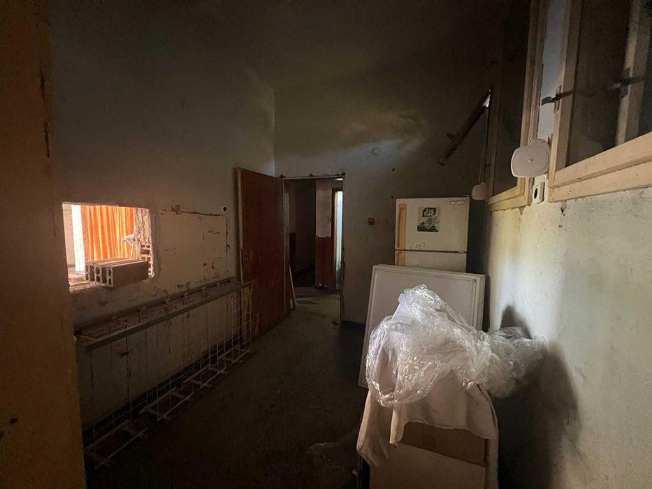 Индустриален имот за продажба в с. Полски Сеновец