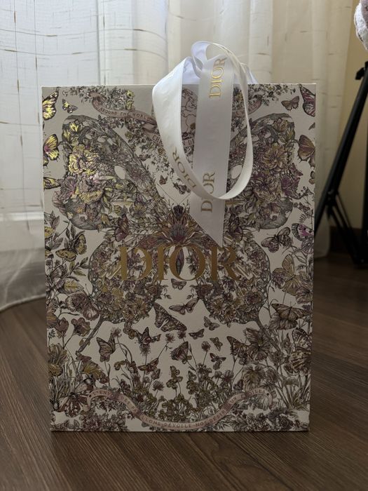 оригинальный блокнот Dior