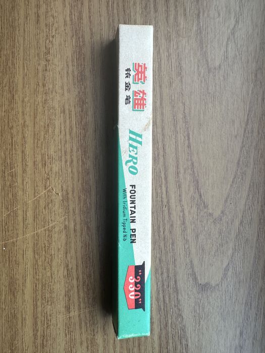Stilou chinezesc Hero stare  NOS