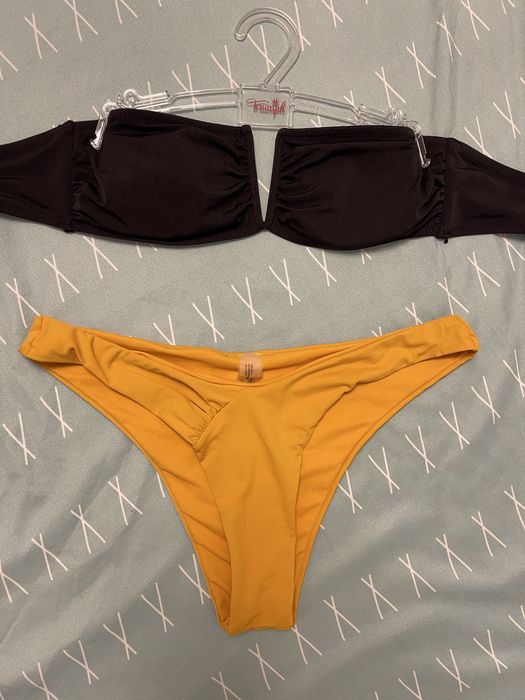 Costum de baie V