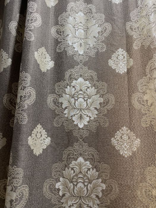 Продам шикарные жакардовые шторы