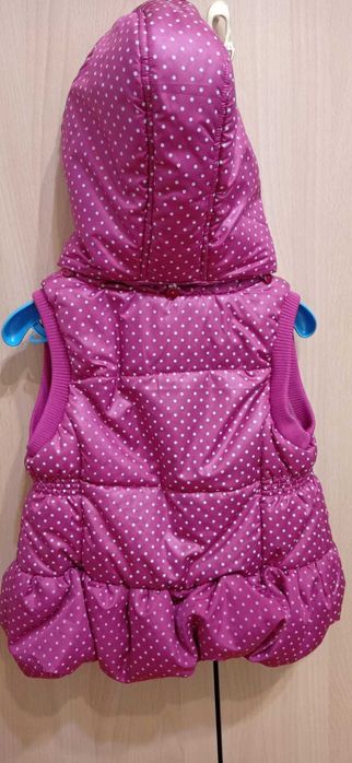 Жилетка демисезонная на девочку