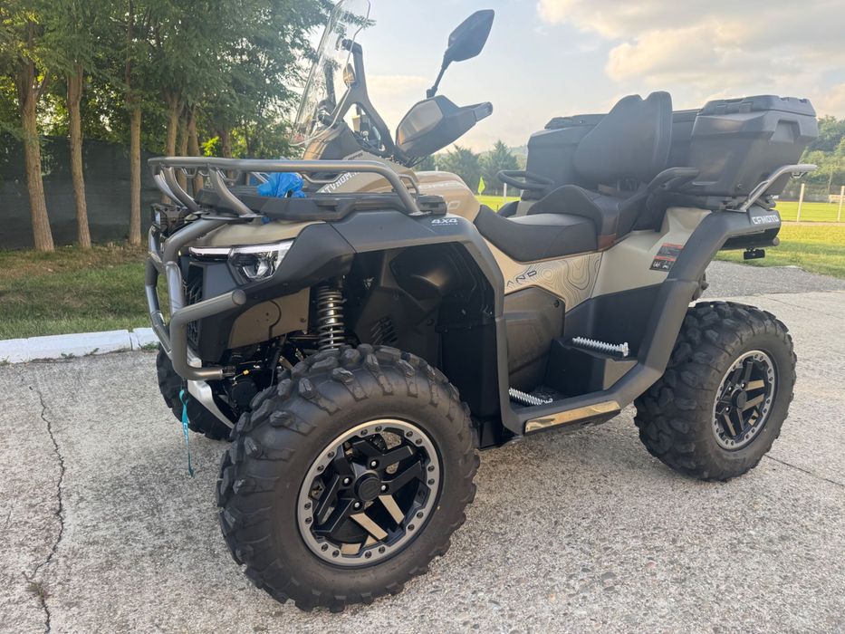 Vând CF Moto 1000 Overland 2025 cu 900 km