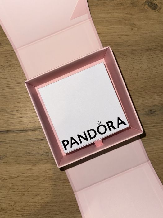 Продаю браслет от Pondora