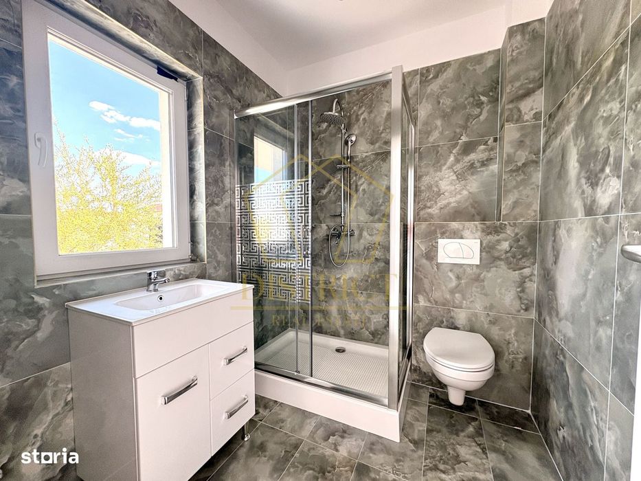 Duplex cu 4 camere, despărțite prin camera tehnica | Mosnita Noua