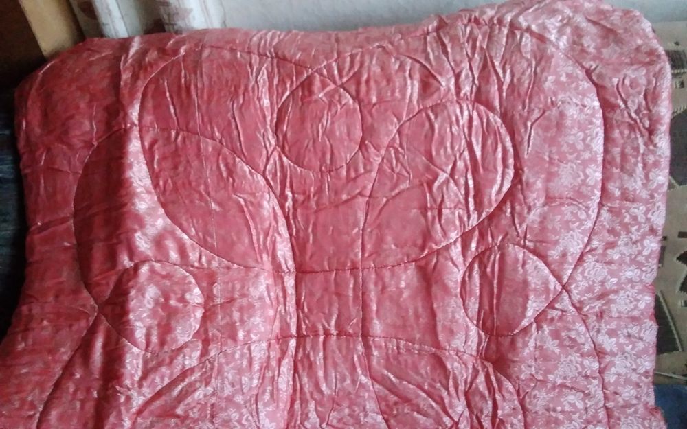 Продам детские одеяло