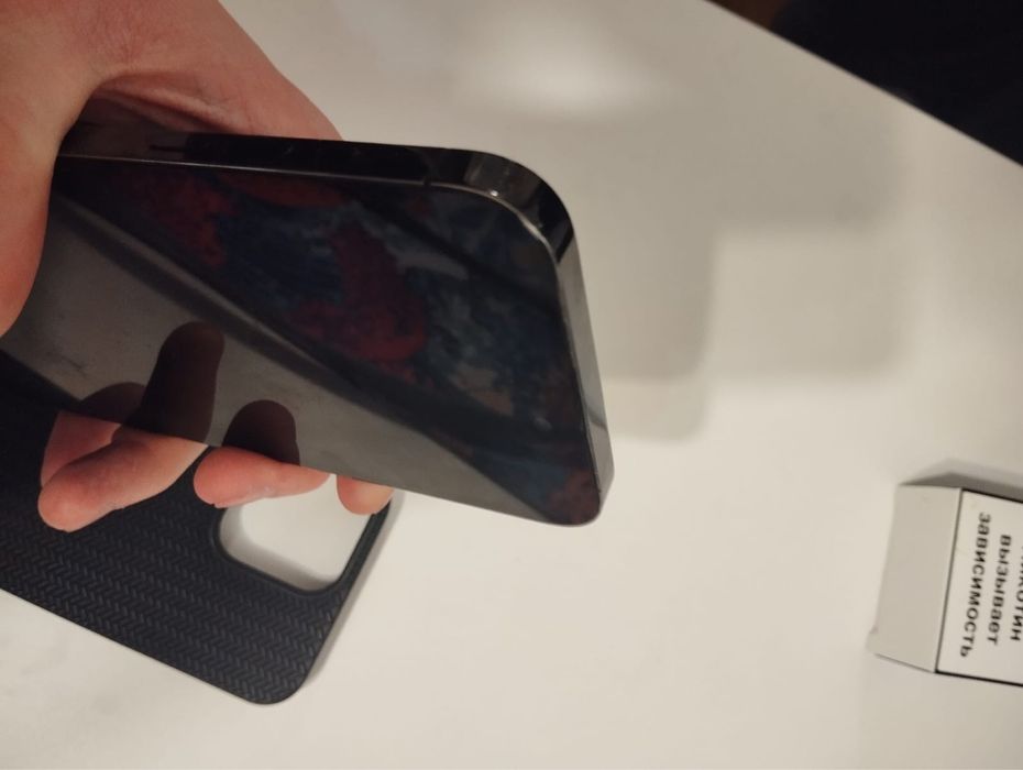 Продам айфон 14 про макс