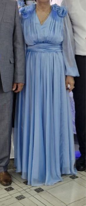 Продам вечерняя платья