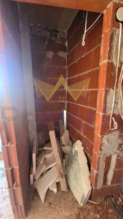 Продава се Двустаен апартамент в София, Банишора - 66 кв.м за 2500 €/кв.м - Снимка #7