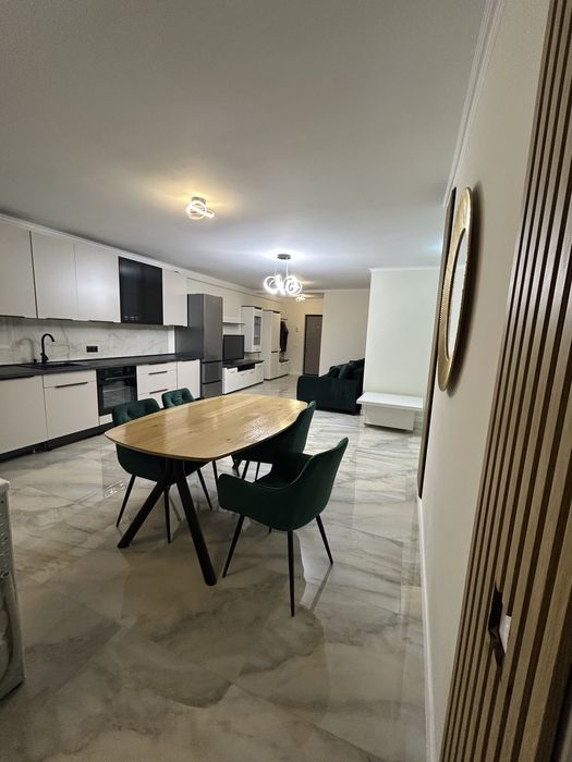 Inchiriez apartament nou mobilat