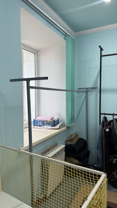 вешалка Наполная вешалка,вешалку продам