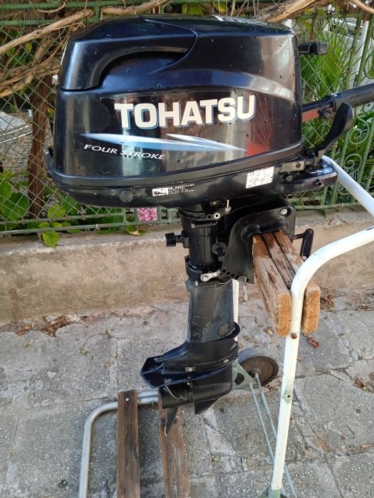 Извънбордов двигател Tohatsu