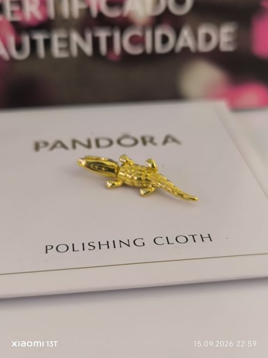 Charm Pandora crocodil