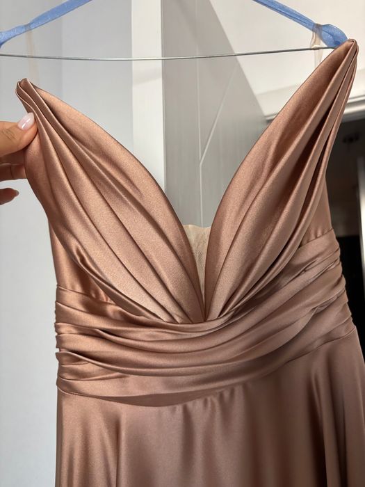 Официална дълга рокля