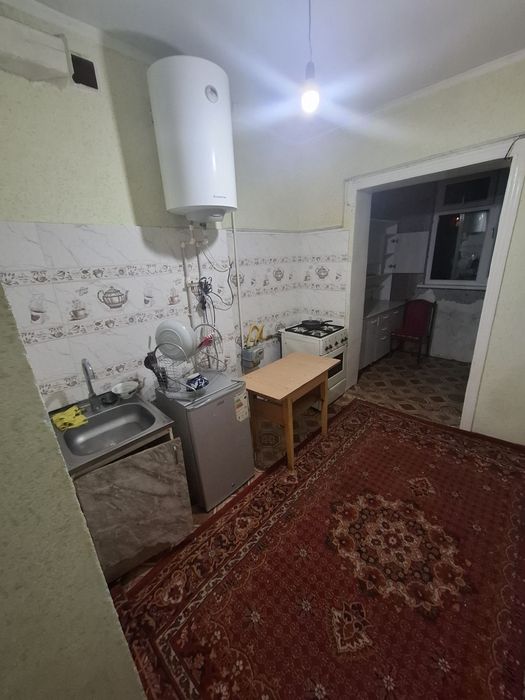 ЧИРЧИК Шахри 1-микрорайон октябрда 2 хонали нархи 200 $