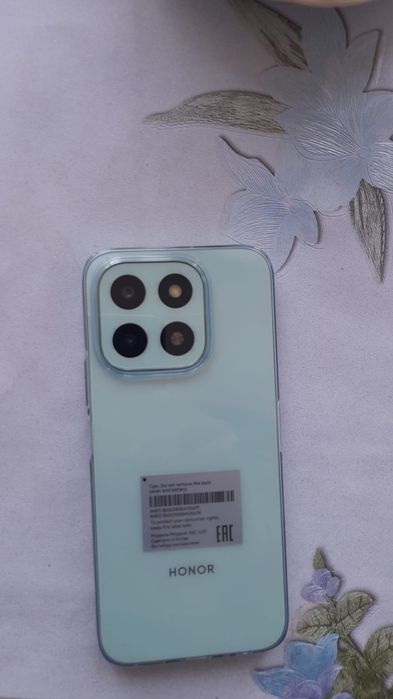 Хонор Х6С в идеальном состоянии