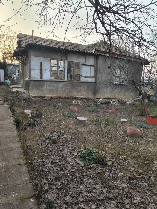 Casă de vânzare în Târgu Bujor