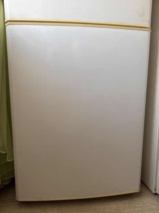 Холодильник Samsung