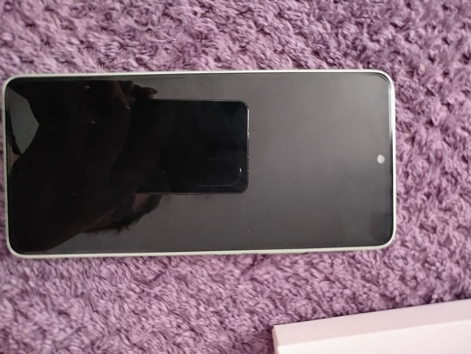 Продам телефон в отличном состоянии