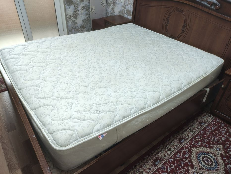 Матрас продаю б/у