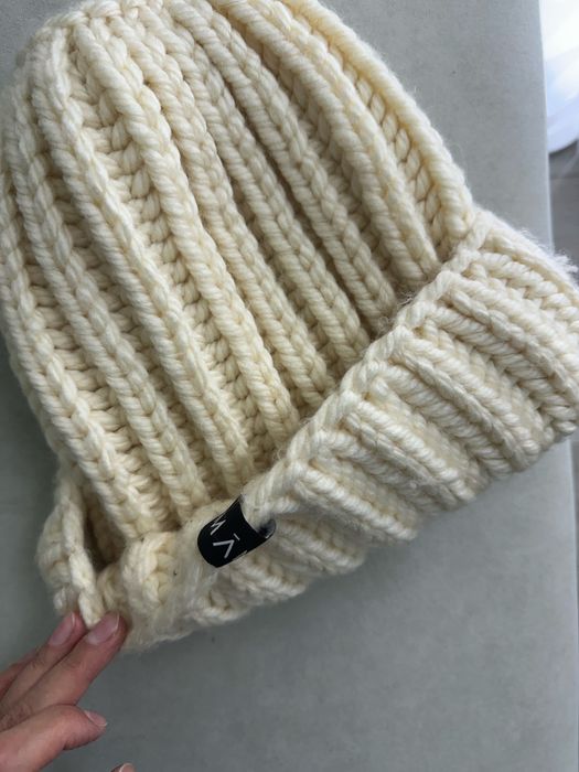 Шапка зимняя теплая