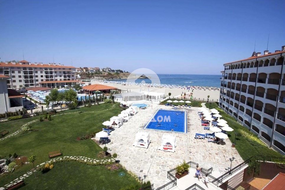 Продава се Двустаен апартамент в Царево - 72 кв.м за 702 €/кв.м - Снимка #8