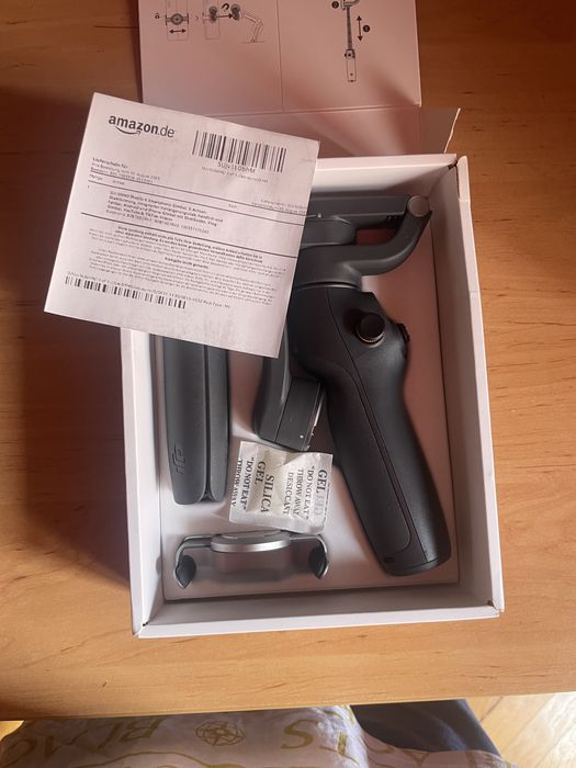 Dji osmo mobile 6 nou nouț