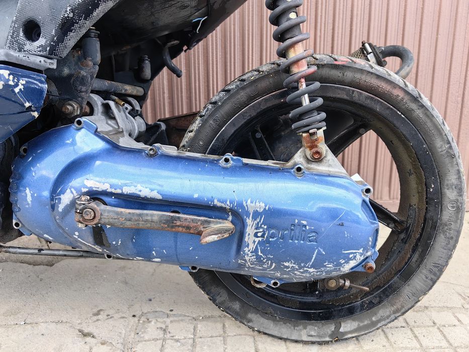 На Части Aprilia SR50 Minarelli въздушно