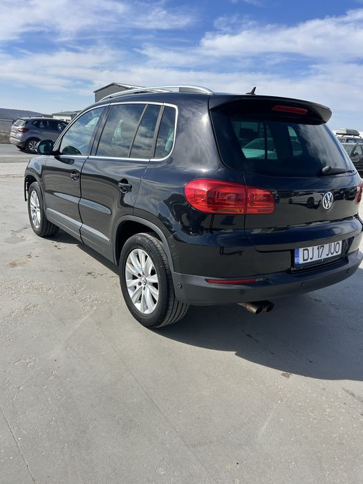 Vw tiguan 2012 avariat  parte dreapta fata   motor 1.4 tsi