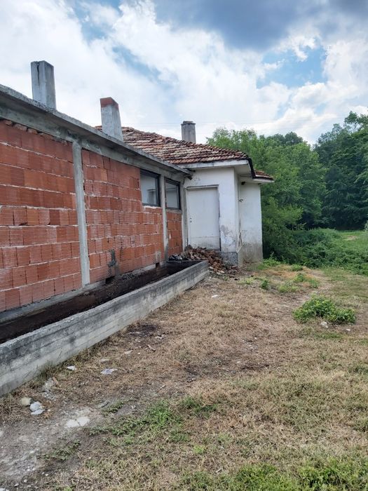 Продава се Промишлена сграда в с. Филаретово, Област Сливен - 250 кв.м за 714 €/кв.м - Снимка #5