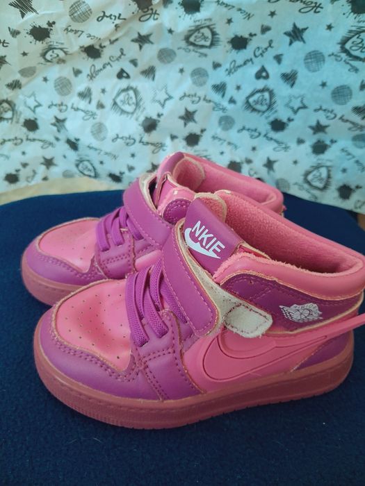 Обувь  на весну от 23 до 27 размера для девочки