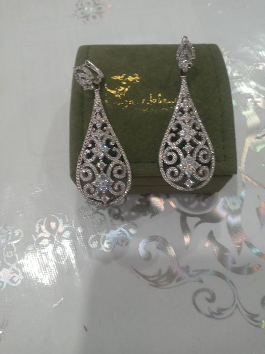 Продам серьги серебро